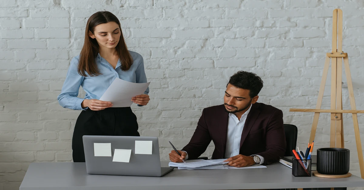 5 Essential Clauses That Must Be Included in Every Commercial Contract in the UAE